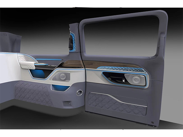 奔驰威霆水晶主题侧墙